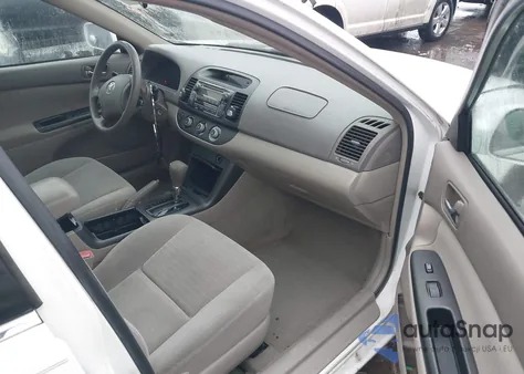 2005 Toyota Camry Le from USA, damaged, VIN 4T1BE32K65U592008